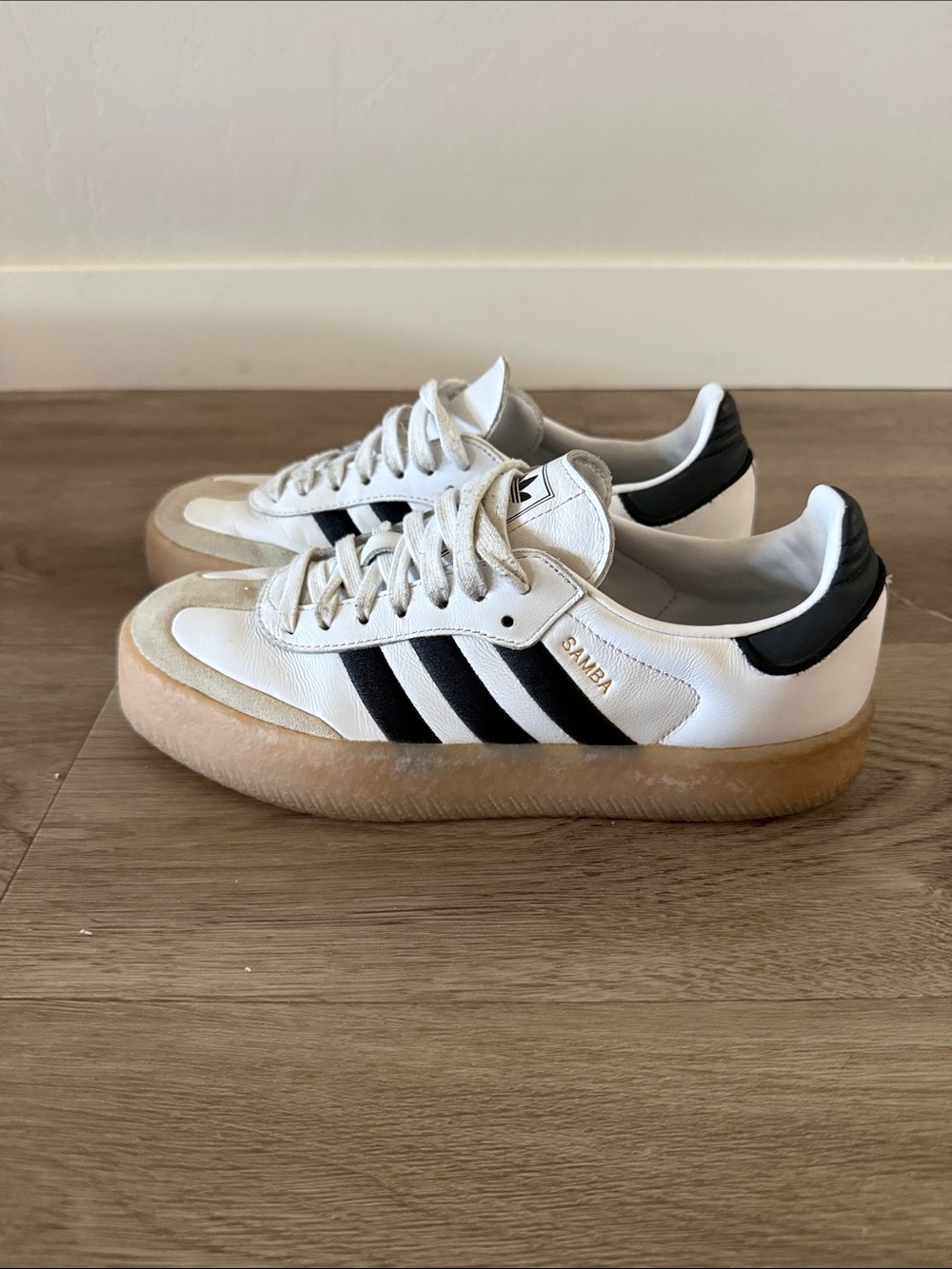 adidas Women’s Sambae Sneakers - White/Black/Gum - Picture 6 of 9